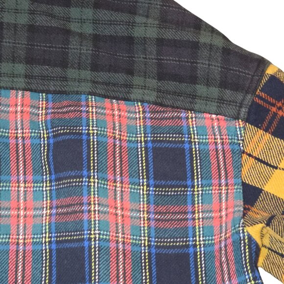 Flannel Plaid Multi Patch Shacket Shirt American Eagle Outfitter Size Medium - Picture 11 of 16